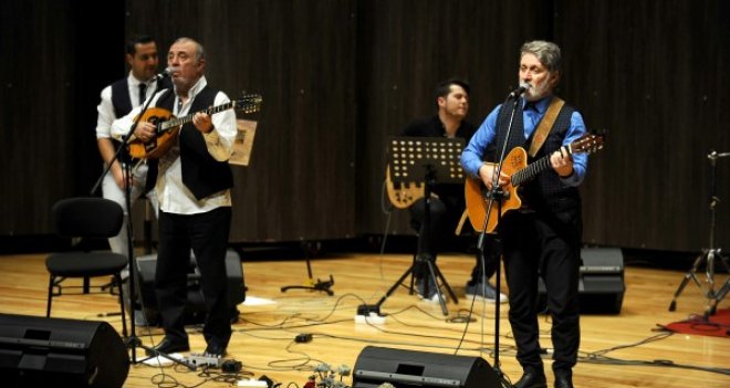 Karşıyaka'da Grup Gündoğarken fırtınası esti