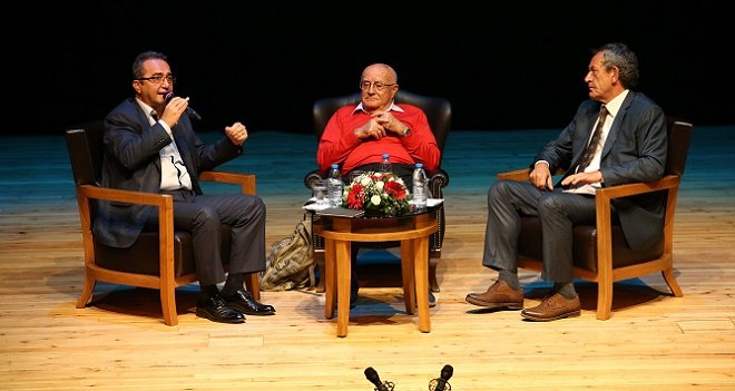 Karşıyaka’da “Hukuk ve Demokrasi” panelinde Tezcan ve Kazan konuştu...