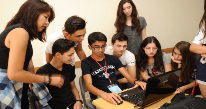 Karşıyaka’da LYS VE TEOG sevinci