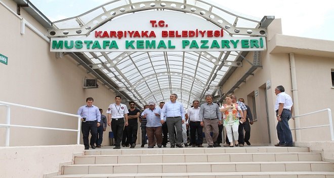 KARŞIYAKA'DA PAZARYERLERİ YENİLENİYOR