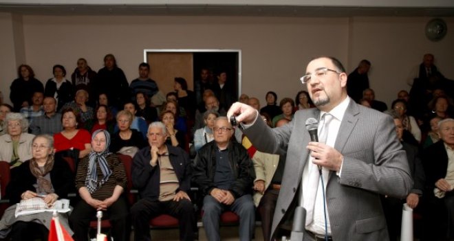 KARŞIYAKA'DA SAĞLIK SEMİNERLERİ BAŞLADI