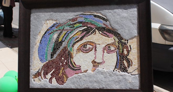 Karşıyaka'da sanat sokakta