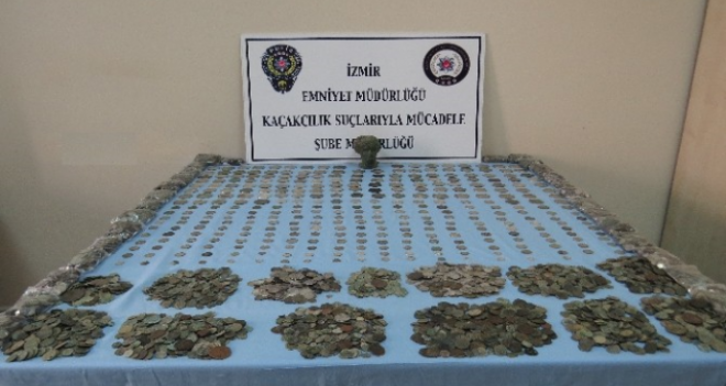 Karşıyaka'da tarihi eser operasyonu