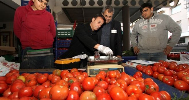 Karşıyaka'da terazilere hassas denetim
