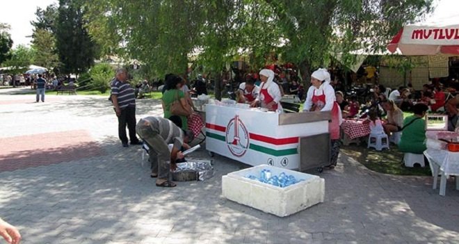 Karşıyakalı Gözlemeciler Satış Yeri bekliyor