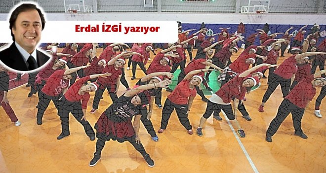 Karşıyakalı kadının zumbası...
