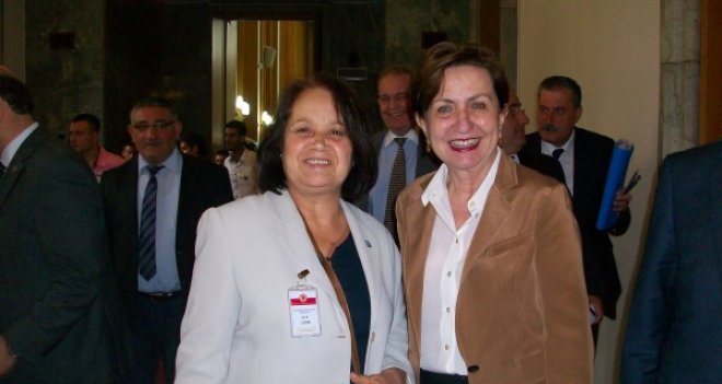 KARŞIYAKALI KADINLARIN EŞİT TEMSİL HAKKI TALEBİ MECLİSTE