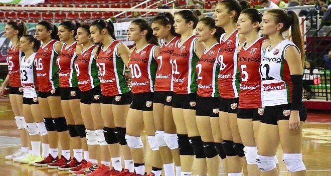 Karşıyakalı kızlar 644 gün sonra pes etti…