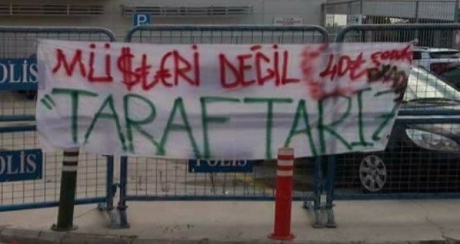 Karşıyakalı taraftarlardan bilet tepkisi...