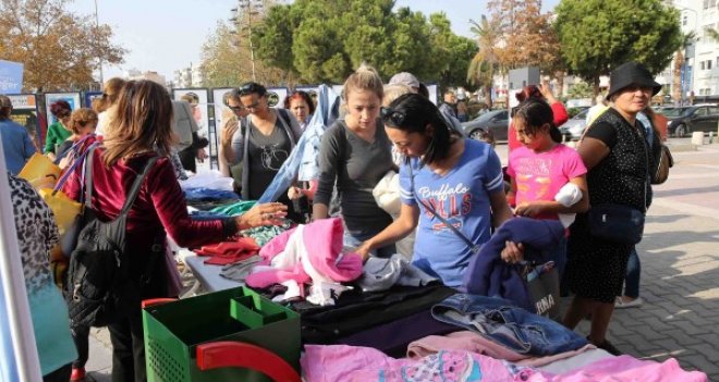 Karşıyakalılar Takas Şenliği’nde buluştu