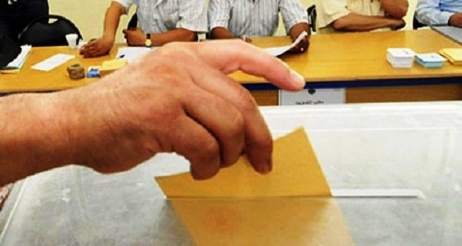 Karşıyakalılar yarın sandık başına gidecek