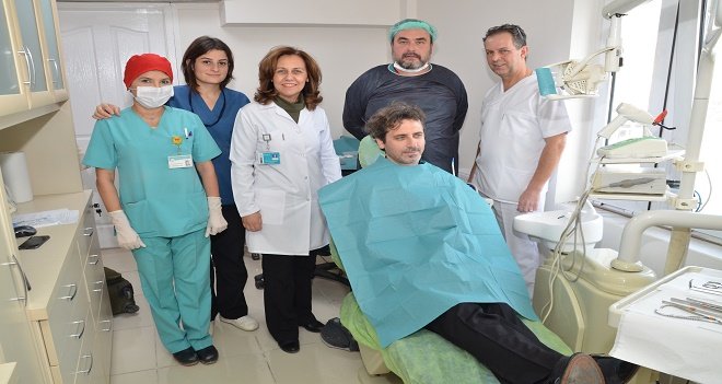 Karşıyakalılar'dan implanta yoğun ilgi