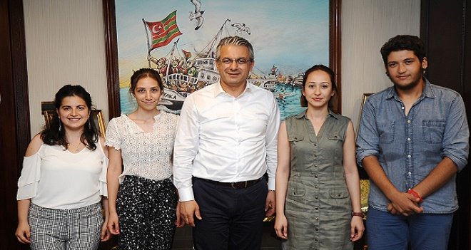 Karşıyaka'nın 5 Filizine Litvanya’da akademik eğitim…