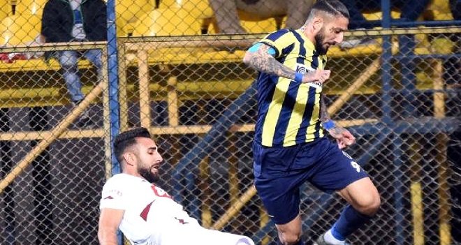 Karşıyaka’nın eski futbolcusu uyuşturucudan 4 yıl ceza aldı!