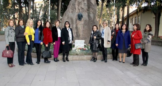 Karşıyaka'nın Filizleri'ne bir destek de belediye başkan eşlerinden