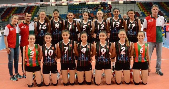 Karşıyaka'nın genç kızları Türkiye dördüncüsü...