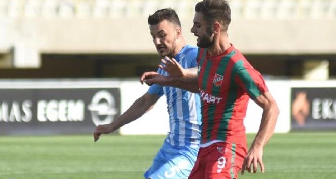 Karşıyaka'nın ilk üç puanı Kemerspor 2003'ten