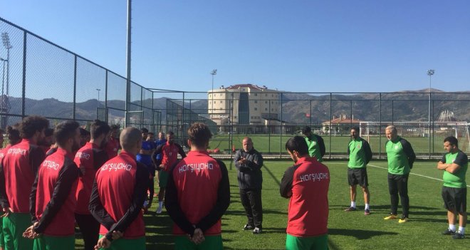 Karşıyaka'nın maçı yarıda kaldı...