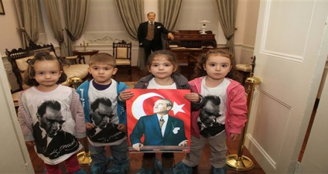 Karşıyaka'nın müzelerine yoğun ilgi