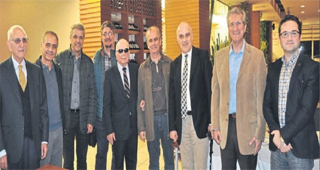 Karşıyaka'nın ulu çınarı 92'yi buldu...