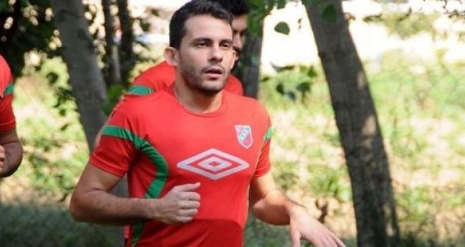 Karşıyaka'nın yenileri Mehmet ve Deniz formaya hasret