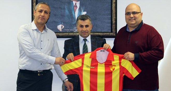 Karşıyaka'ya Göztepeli danışman mı geliyor?