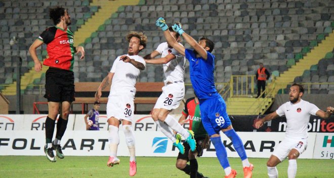 Karşıyaka'ya yine mi puan silme cezası gelecek?