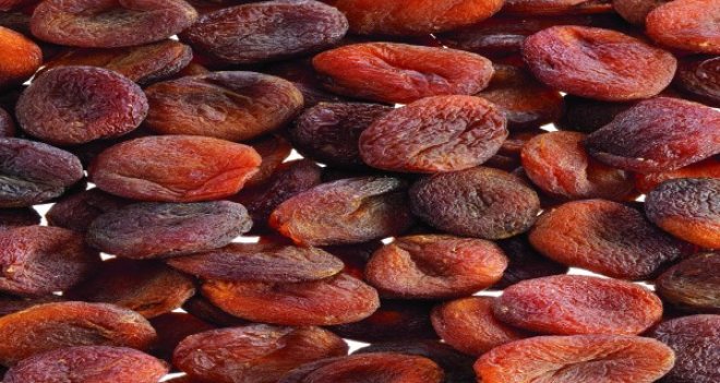 Kayısının üretim merkezi Malatya, ihracat merkezi İzmir