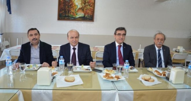 Kaymakam Yücel gençleri zehirleyenlere sert konuştu