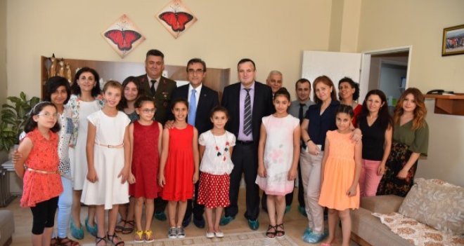 Kaymakam Yücel’den anlamlı bayram ziyareti