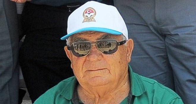 Kazım Hoca, geçmiş olsun...