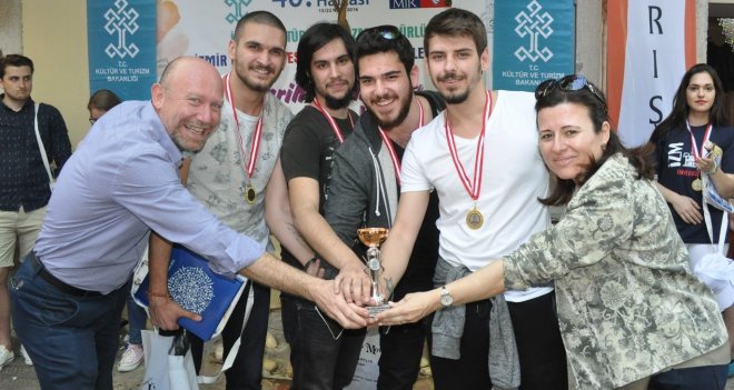 Kemeraltı’nın zenginliklerini Orienteering ile keşfettiler