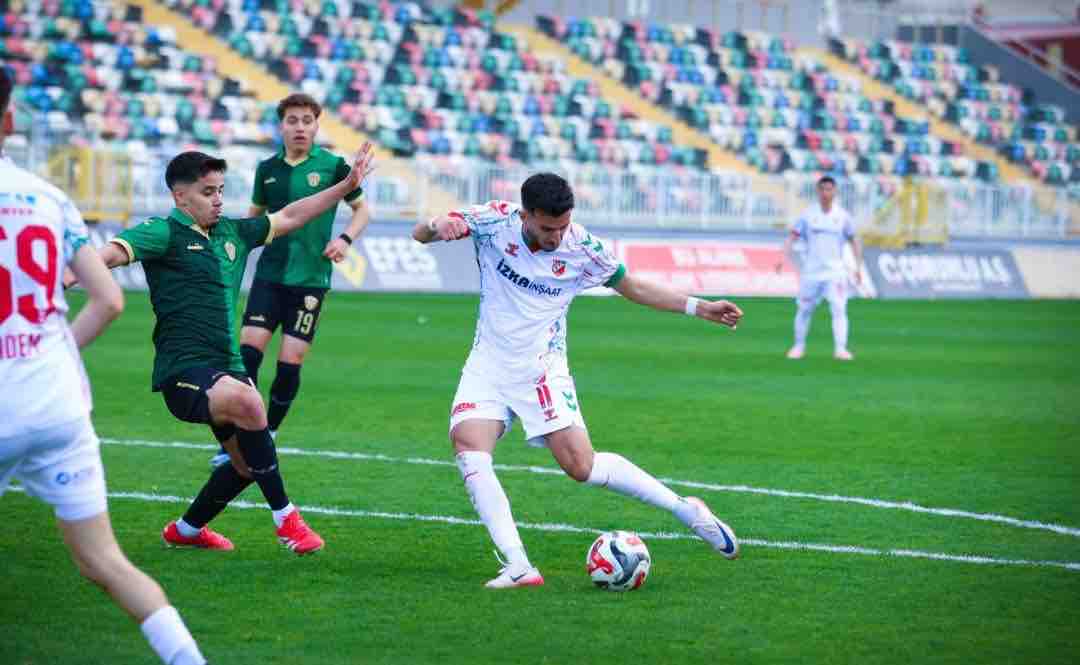 Karşıyaka, BornovaYı 5'ledi