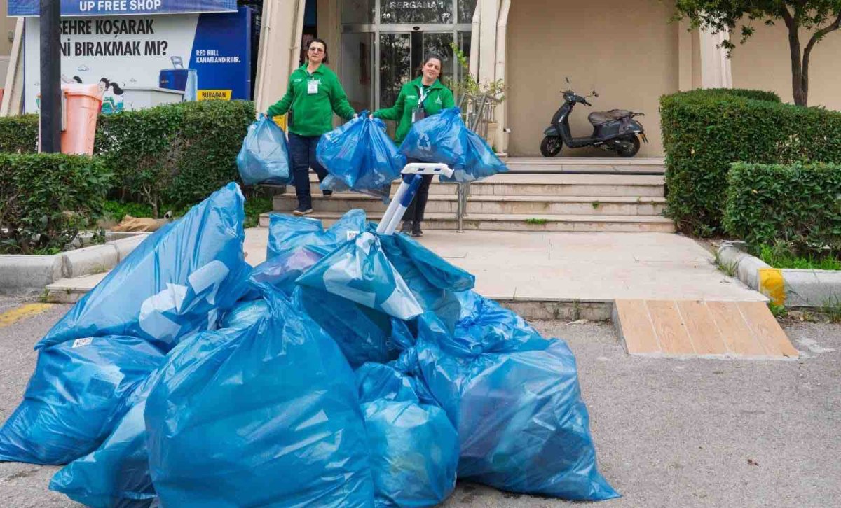 İzmir'de dönüşüm evlere yayıldı