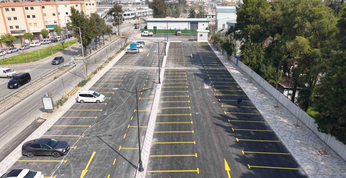İzmir'e 154 araçlık ücretsiz otopark