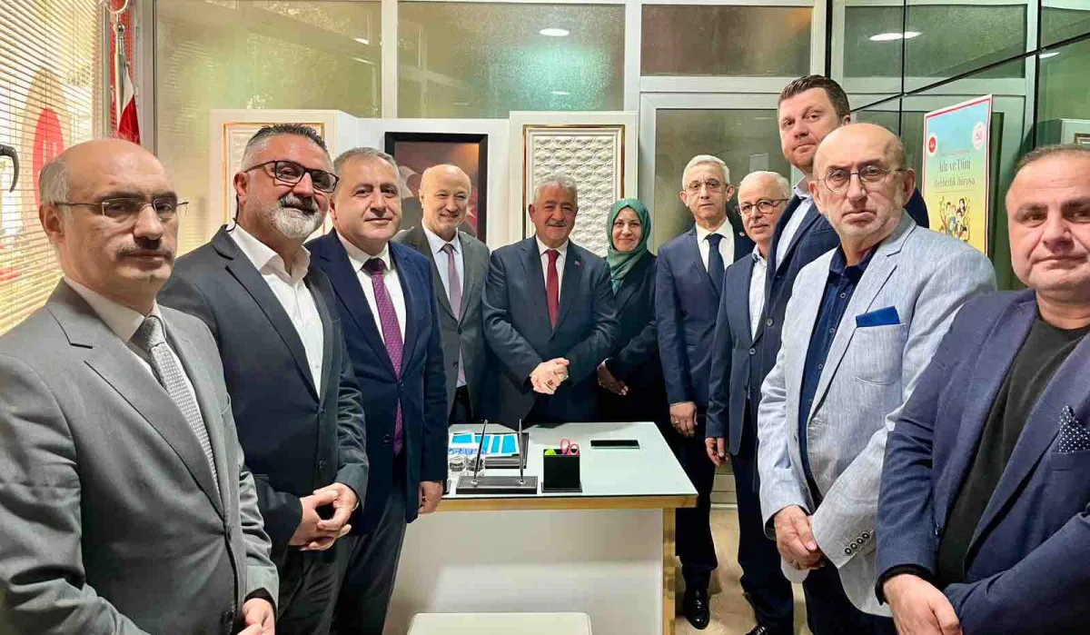 Karşıyaka’da Aile ve Dini Rehberlik Bürosu açıldı