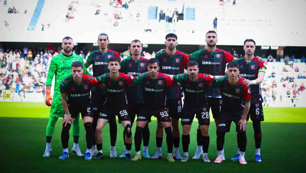 Karşıyaka fırtınası devam ediyor...