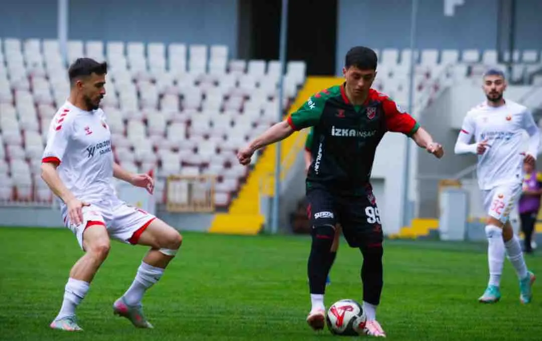 Kaf Kaf, Tire'den 1 puanla normal sezonu tamamladı