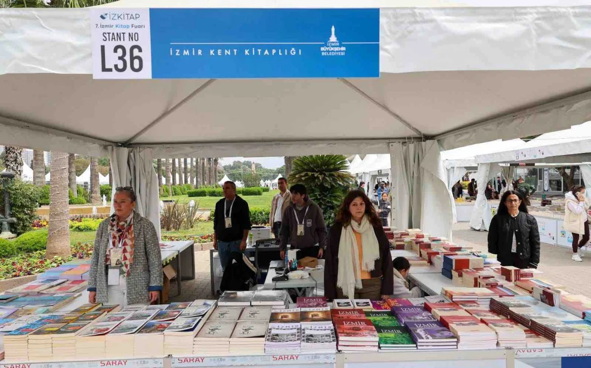 Kentin hafızasından geleceğine uzanan yayınlar İzmir Kitap Fuarı’nda