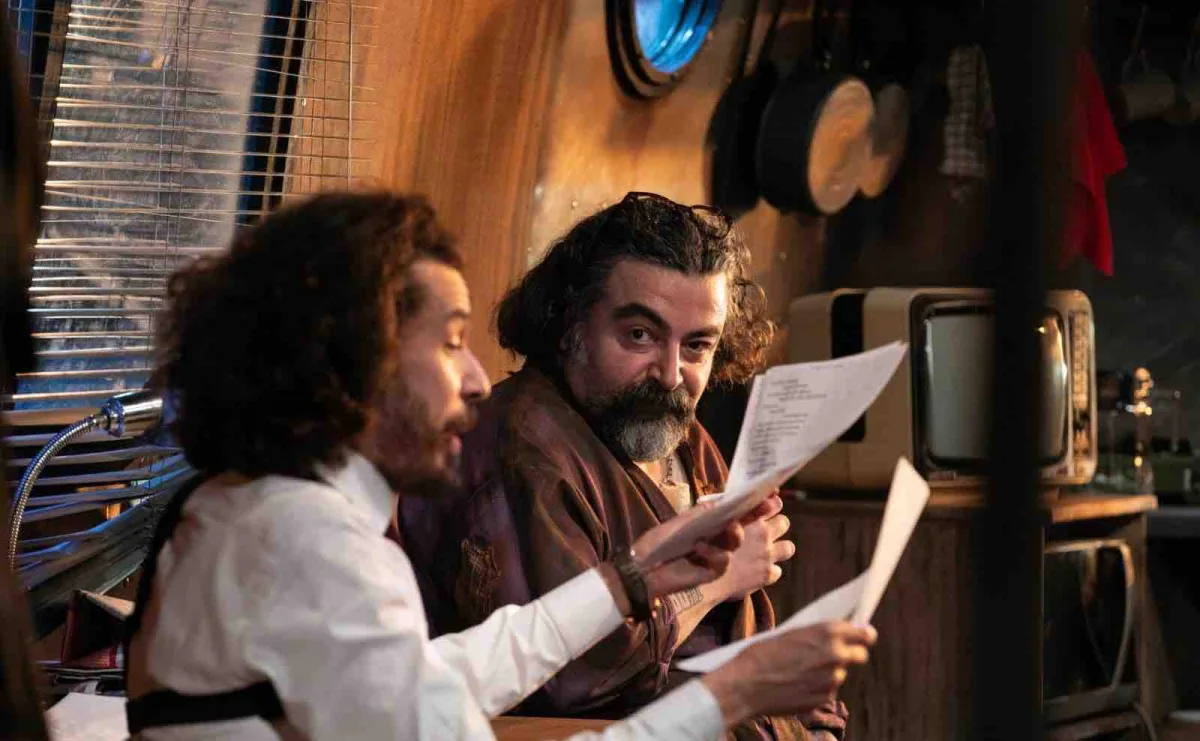 Halktan Biri'nin prömiyeri 22 Nisan’da