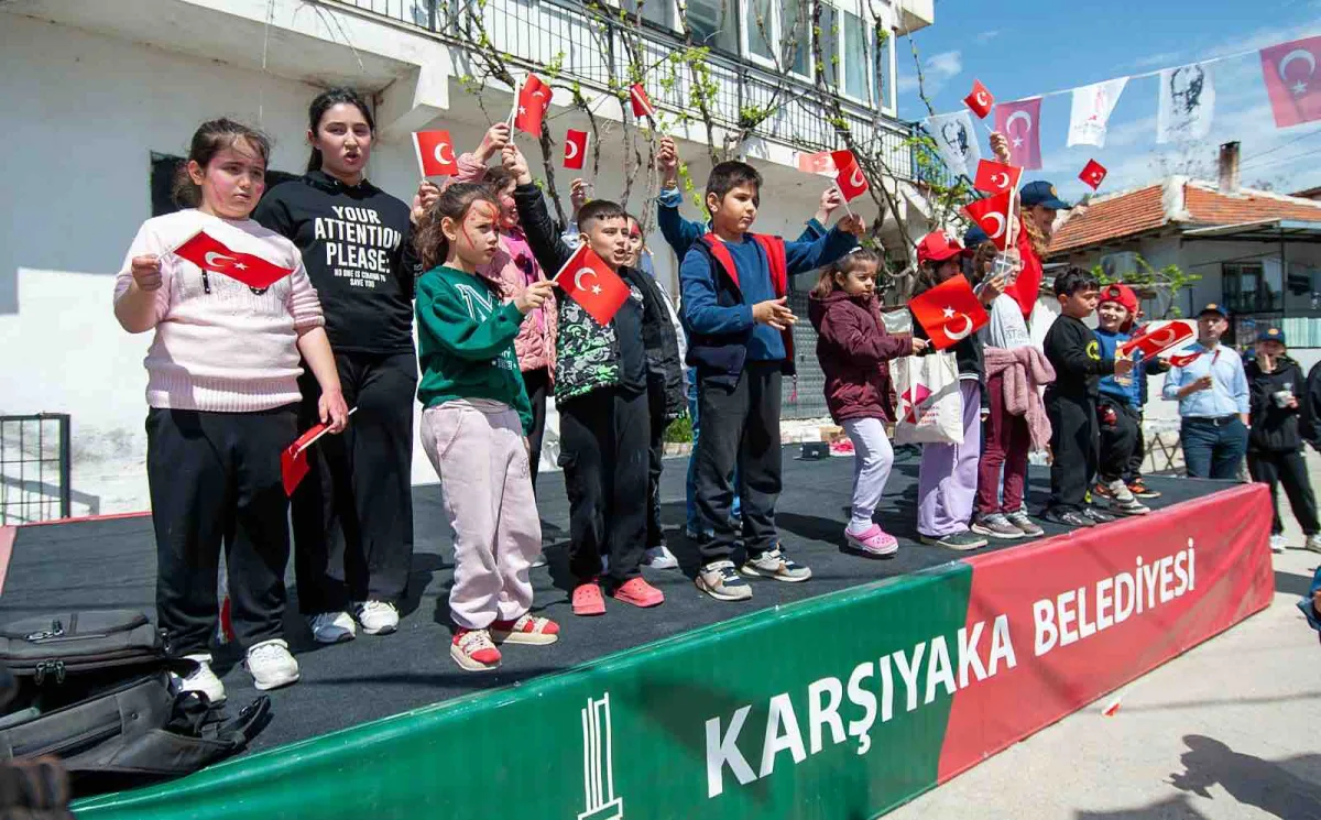 Karşıyaka’da 23 Nisan coşkusu Sancaklı’dan başladı