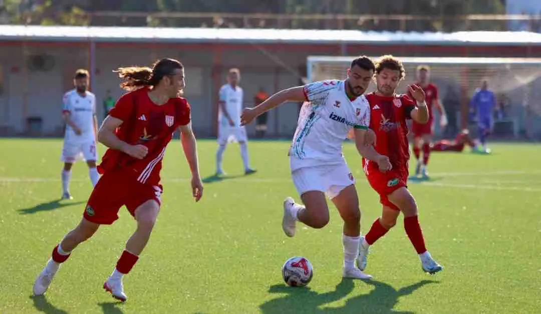 Karşıyaka, Ayvalık'ta berabere kaldı