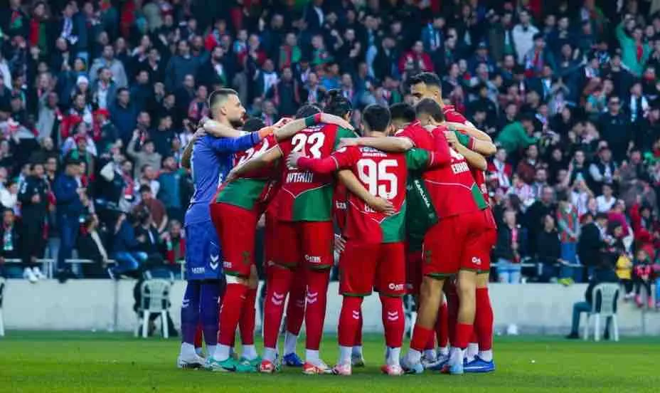 Kaf Kaf'ta nefesler tutuldu, tek hedef galibiyet