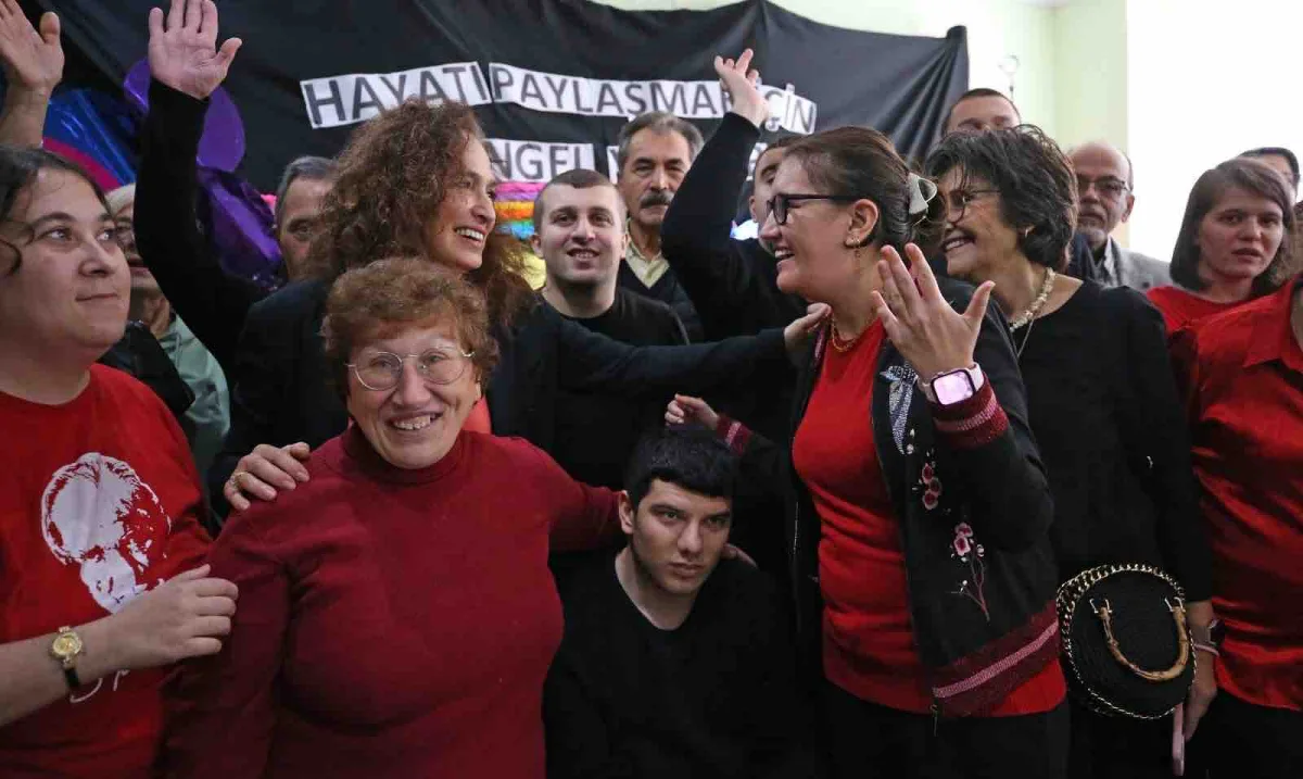 Karşıyaka engelsiz yaşam için el ele