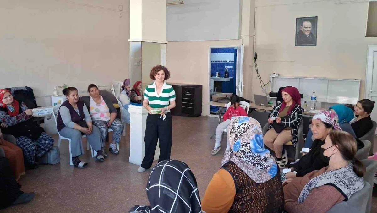 Kadın sağlığı seminerleri İzmir genelinde yaygınlaşıyor