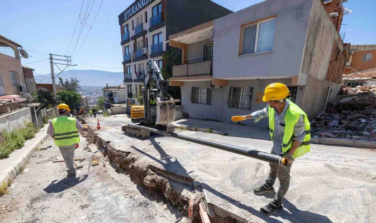 Bayraklı'nın içme suyu hattı yenileniyor