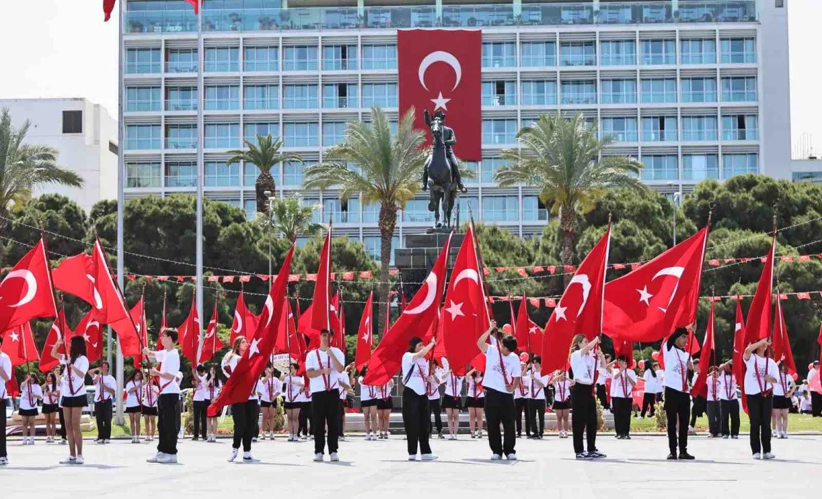 19 Mayıs coşkusu İzmir'i saracak
