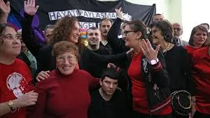 Karşıyaka engelsiz yaşam için el ele