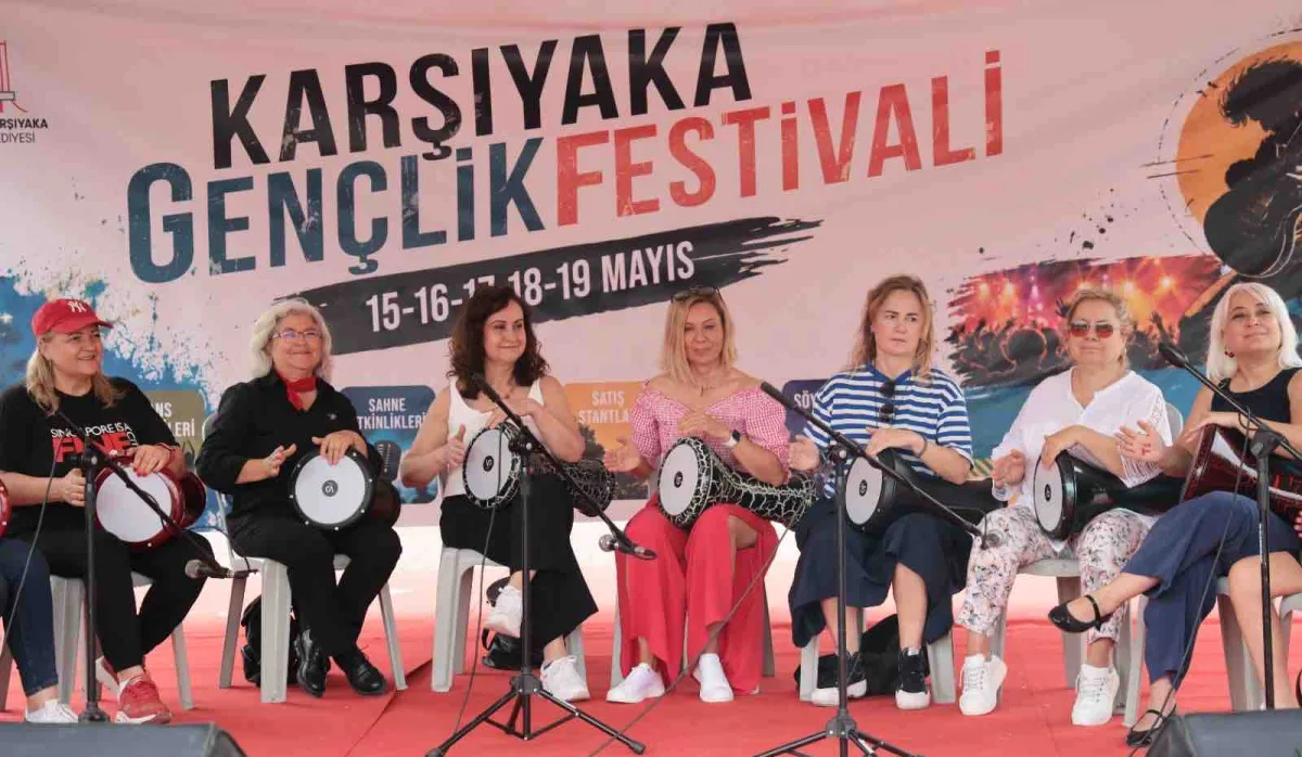 Karşıyaka 19 Mayıs’ı festival coşkusuyla kutladı