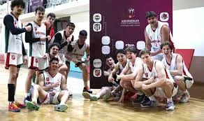 Karşıyaka U18 basketbolda çeyrek finalde